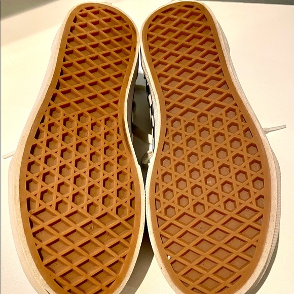 Vans Classic Checkerboard Kids Size 2 - Picture 6 of 6